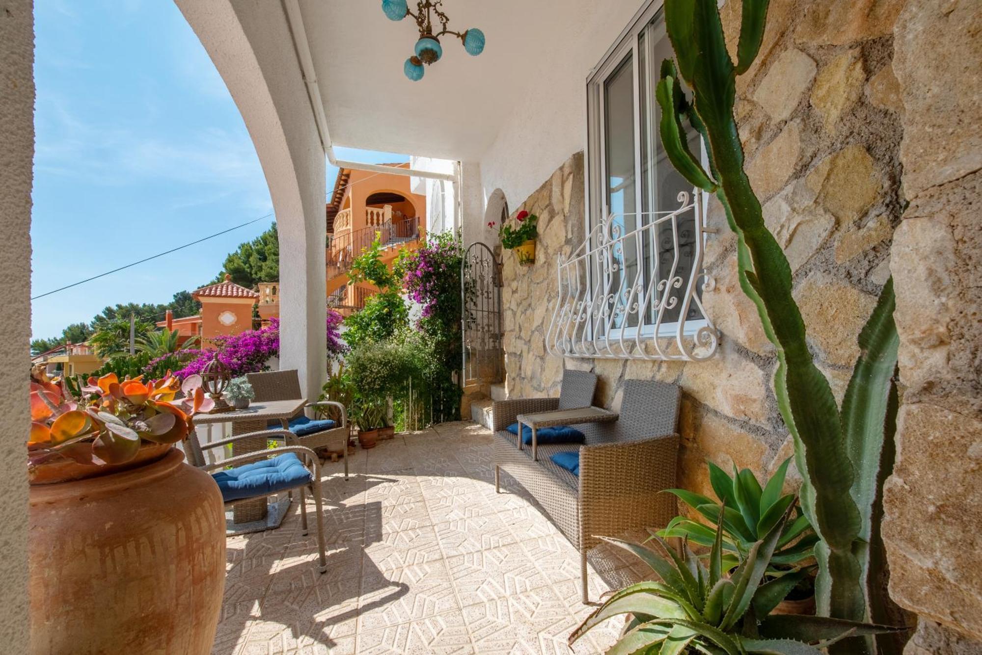 Villa Vista カルプ エクステリア 写真